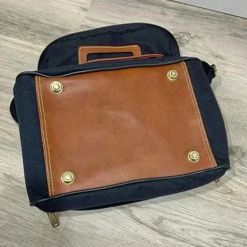 Vintage Jaguar Train Case Carry On Luggage Cosmetic Overnight Travel Duffel Bag